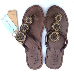 Aspiga Boho Quiet Luxe Handcraft Artsy Glass Beaded Medallion Leather Sandal 36